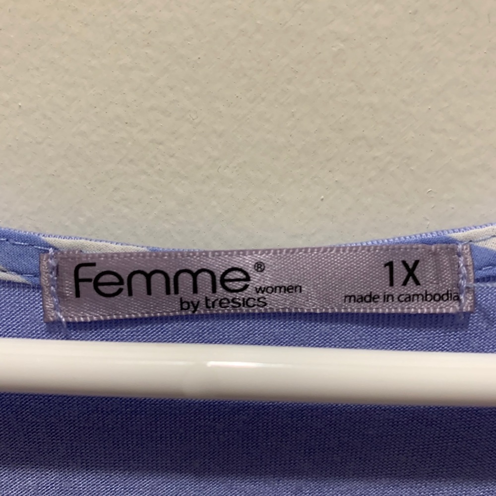 Shirt - Picture 2 of 2